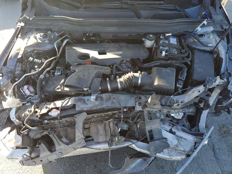47702996 :رقم المزاد ، 1HGCV2F36JA031391 vin ، 2018 Honda Accord مزاد بيع