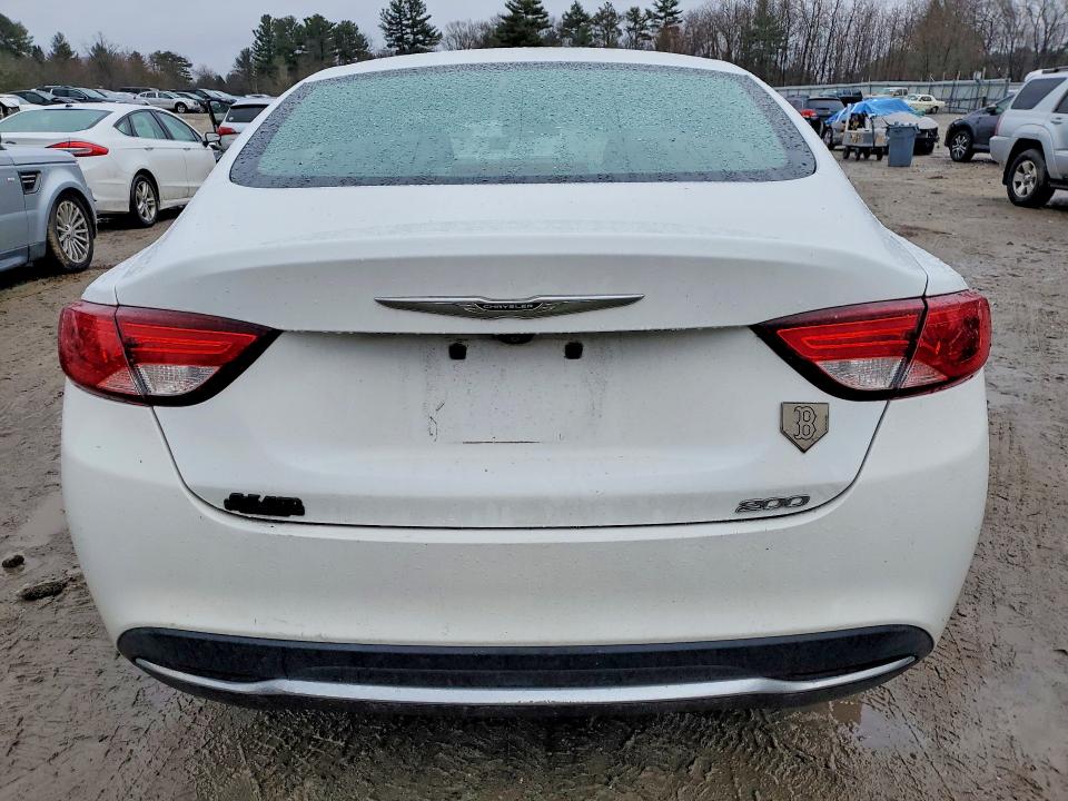 Продаж на аукціоні авто 2015 Chrysler 200, vin: 1C3CCCABXFN662528, номер лоту: 46850166