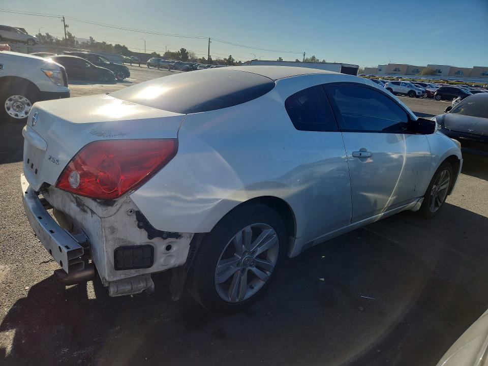 2011 Nissan Altima მანქანა იყიდება აუქციონზე, vin: 1N4AL2EP1BC111144, აუქციონის ნომერი: 45982426