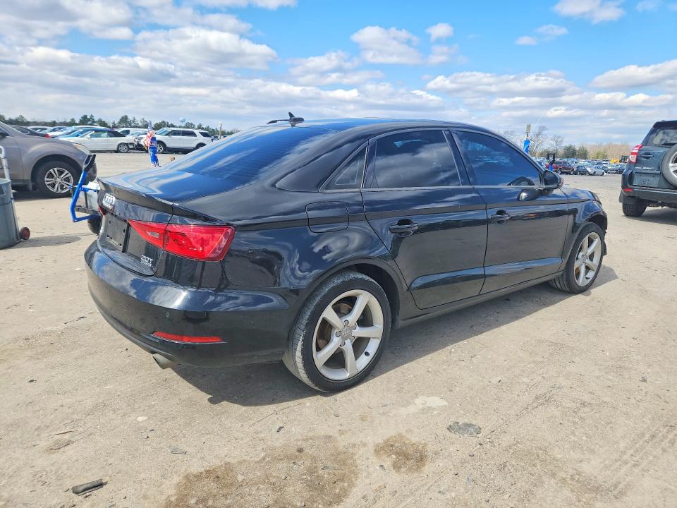 45745186 :رقم المزاد ، WAUB8GFF8G1105263 vin ، 2016 Audi A3 مزاد بيع