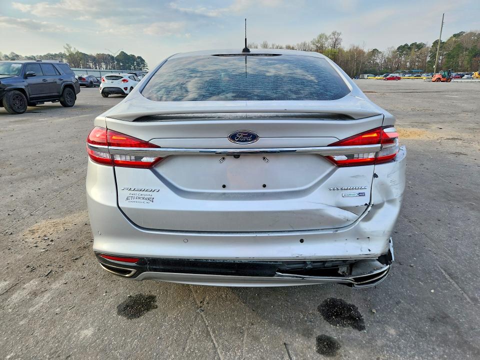 45470346 :رقم المزاد ، 3FA6P0D97JR188506 vin ، 2018 Ford Fusion مزاد بيع