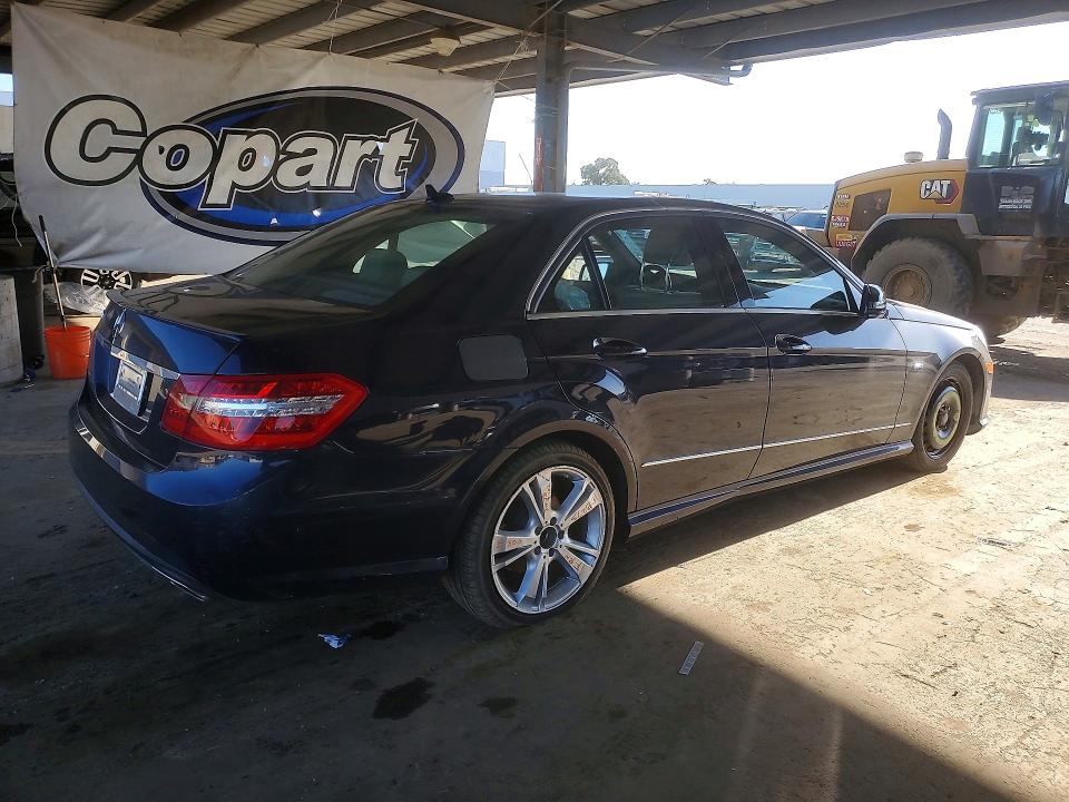 78376095 :رقم المزاد ، WDDHF5KBXCA531840 vin ، 2012 Mercedes-benz E مزاد بيع
