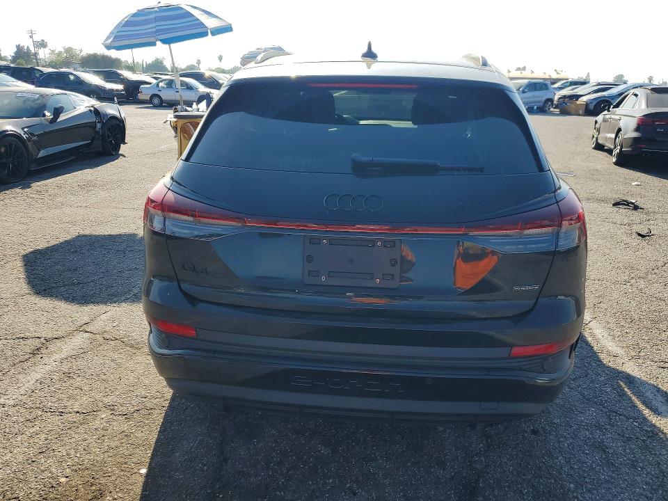 2025 Audi Q4 E-tron მანქანა იყიდება აუქციონზე, vin: WA1KUBFZ1SP056788, აუქციონის ნომერი: 47031226
