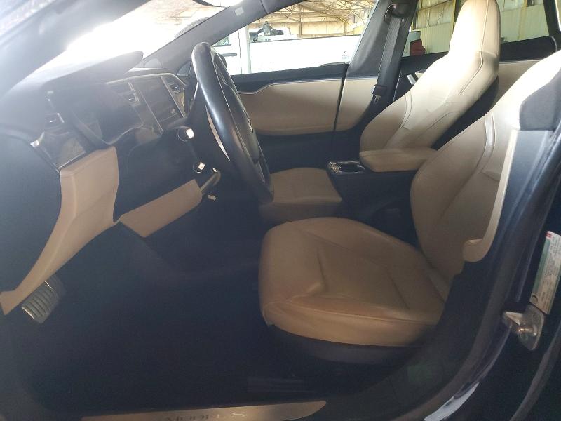 Продажа на аукционе авто 2015 Tesla Model S, vin: 5YJSA4H49FF084026, номер лота: 46340726