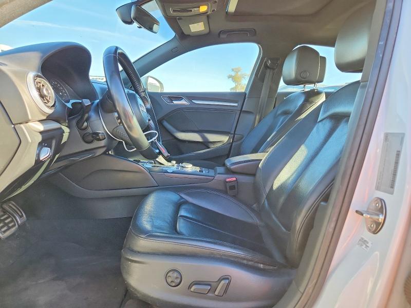 47045006 :رقم المزاد ، WAUAUGFF3H1035003 vin ، 2017 Audi A3 مزاد بيع