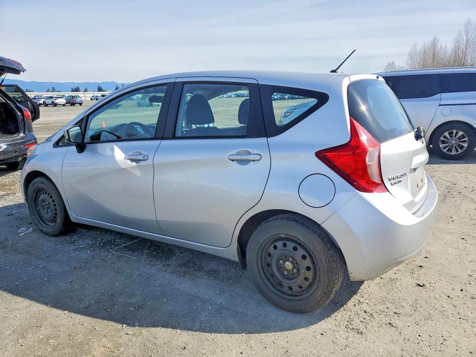 47633256 :رقم المزاد ، 3N1CE2CP0FL414624 vin ، 2015 Nissan Versa Note مزاد بيع