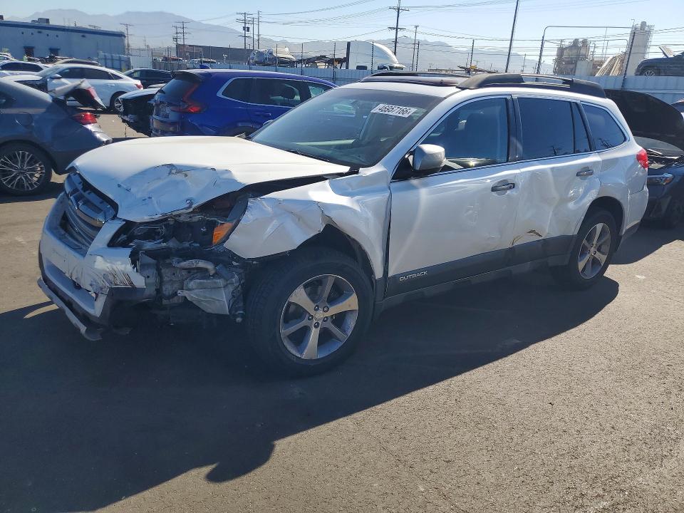 46957166 :رقم المزاد ، 4S4BRBSC8D3292093 vin ، 2013 Subaru Outback مزاد بيع