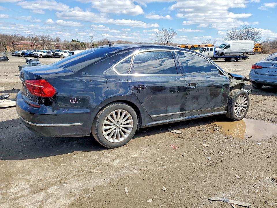 45795606 :رقم المزاد ، 1VWBS7A32GC045399 vin ، 2016 Volkswagen Passat مزاد بيع