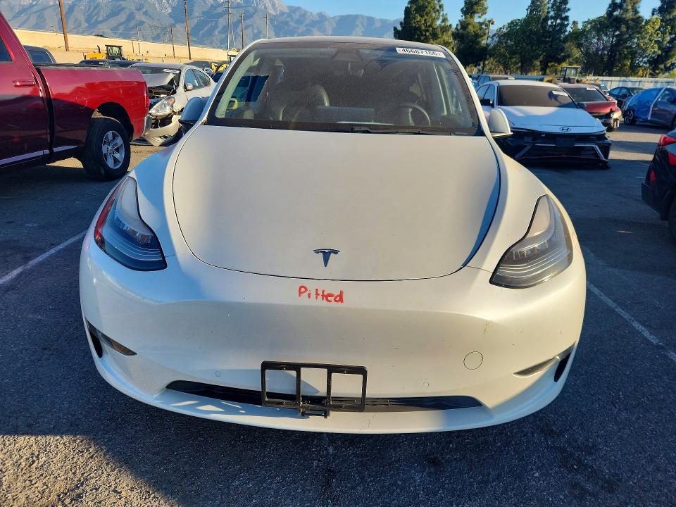 46687166 :رقم المزاد ، 5YJYGDEE7LF054685 vin ، 2020 Tesla Model Y مزاد بيع