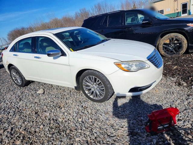 47237466 :رقم المزاد ، 1C3BC2FG2BN505791 vin ، 2011 Chrysler 200 مزاد بيع