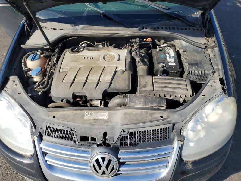 2010 Volkswagen Jetta მანქანა იყიდება აუქციონზე, vin: 3VWAL7AJ6AM017585, აუქციონის ნომერი: 48277606