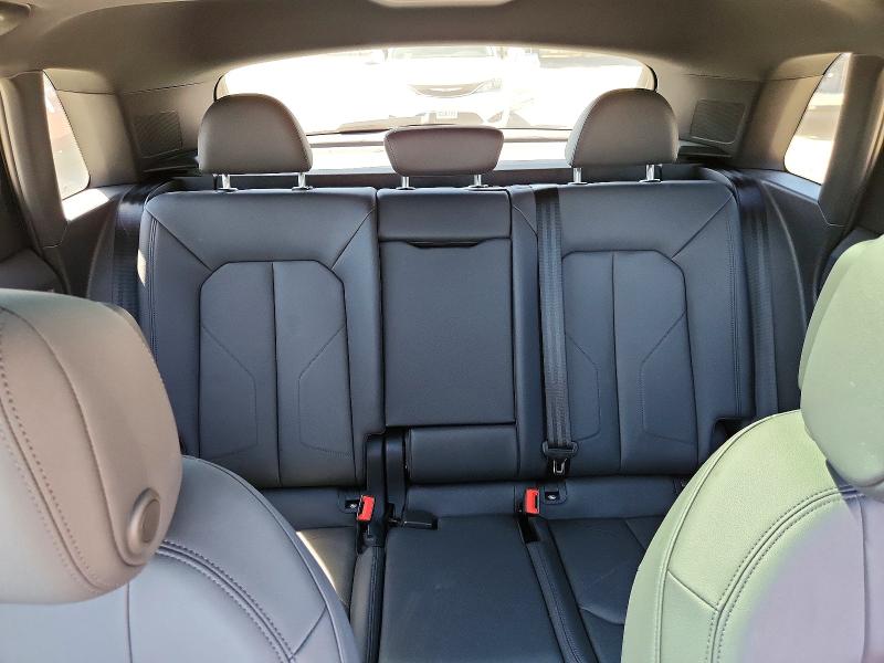 46529886 :رقم المزاد ، WA1DECF35R1162469 vin ، 2024 Audi Q3 مزاد بيع