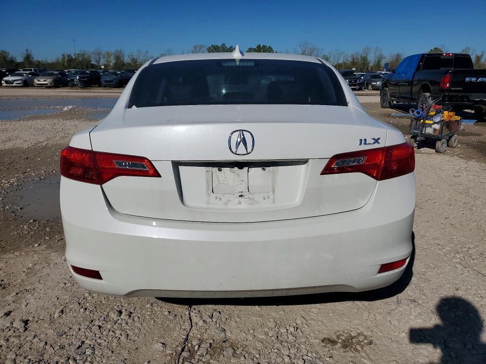 46043276 :رقم المزاد ، 19VDE1F70DE013043 vin ، 2013 Acura Ilx مزاد بيع