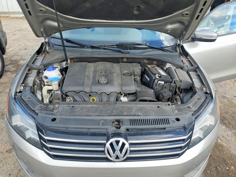 2013 Volkswagen Passat მანქანა იყიდება აუქციონზე, vin: 1VWAP7A33DC136531, აუქციონის ნომერი: 41586426