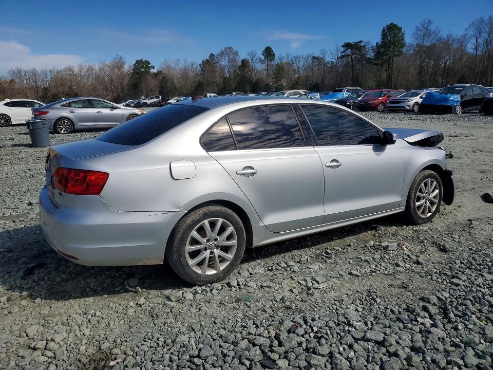2014 Volkswagen Jetta მანქანა იყიდება აუქციონზე, vin: 3VWD17AJ7EM402467, აუქციონის ნომერი: 46439646
