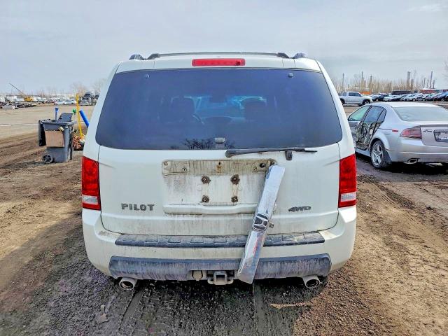 47698476 :رقم المزاد ، 5FNYF4H58BB505670 vin ، 2011 Honda Pilot مزاد بيع