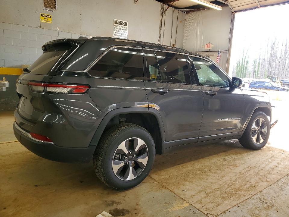 46809126 :رقم المزاد ، 1C4RJYB6XPC648927 vin ، 2023 Jeep Grand Cherokee مزاد بيع