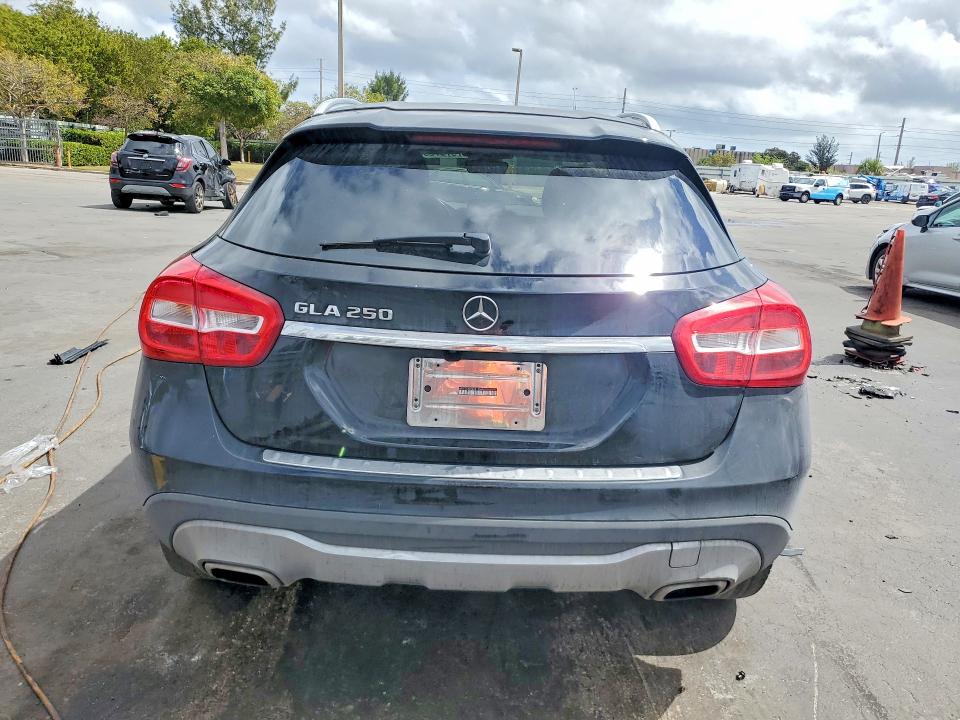 Aukcja sprzedaży 2018 Mercedes-benz Gla, vin: WDCTG4EB2JJ519549, numer aukcji: 79797295