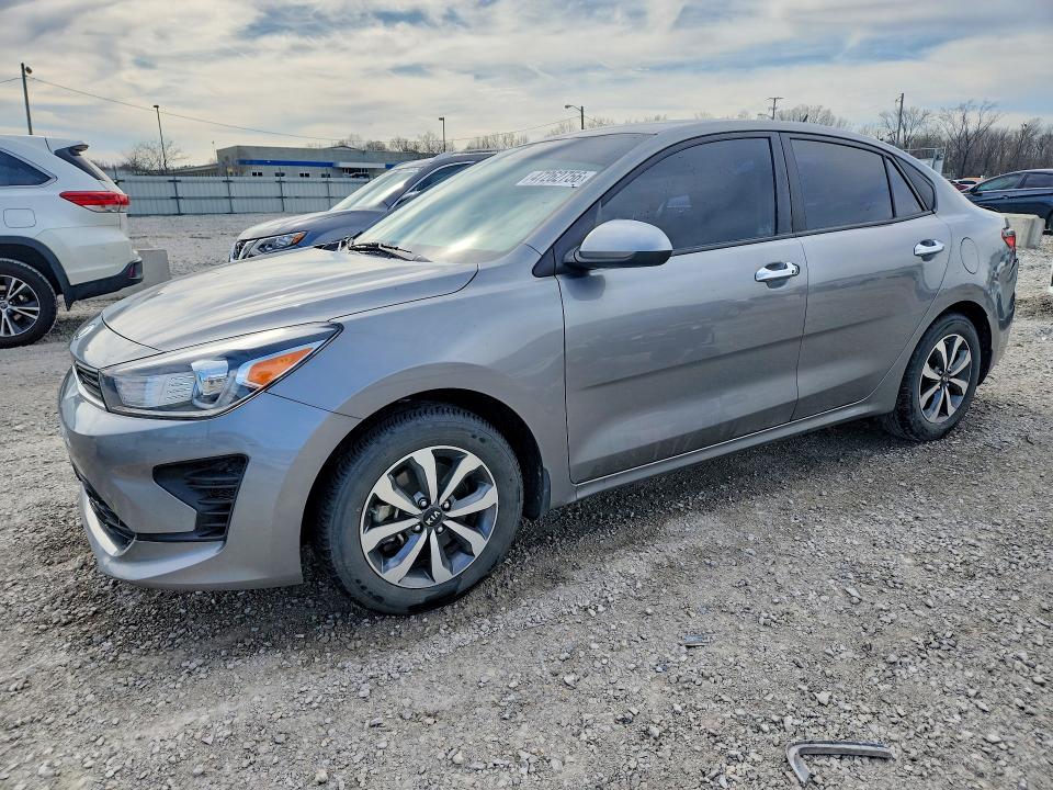 47262756 :رقم المزاد ، 3KPA24AD3ME424194 vin ، 2021 Kia Rio مزاد بيع