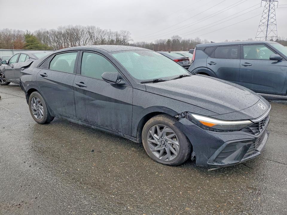 79576905 :رقم المزاد ، KMHLM4DG8RU668341 vin ، 2024 Hyundai Elantra مزاد بيع