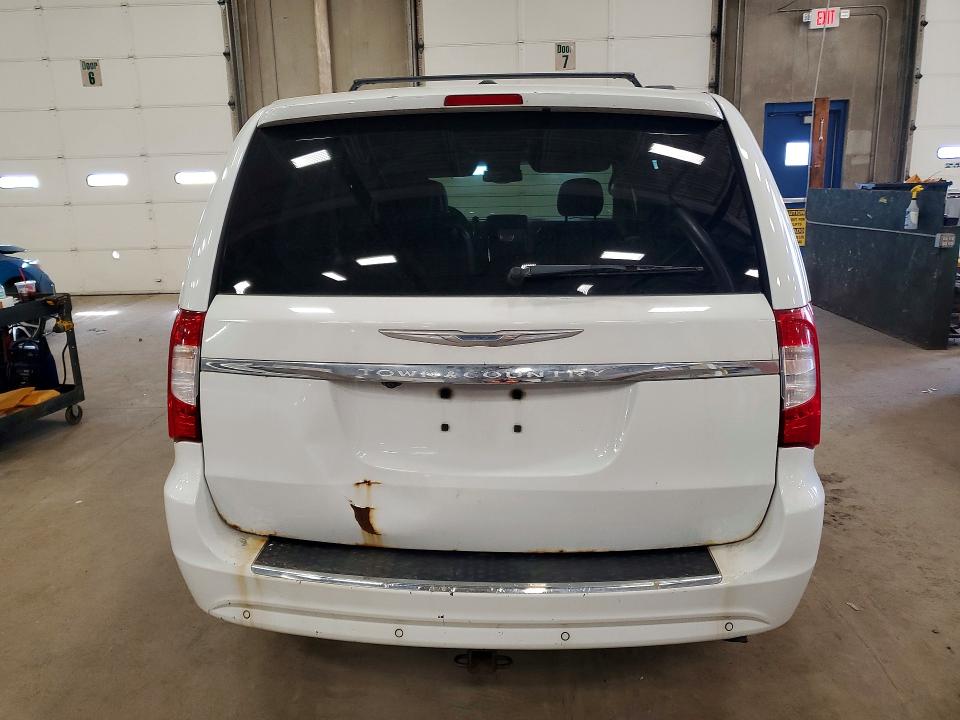 45450446 :رقم المزاد ، 2C4RC1CG4ER257284 vin ، 2014 Chrysler Town & Country مزاد بيع