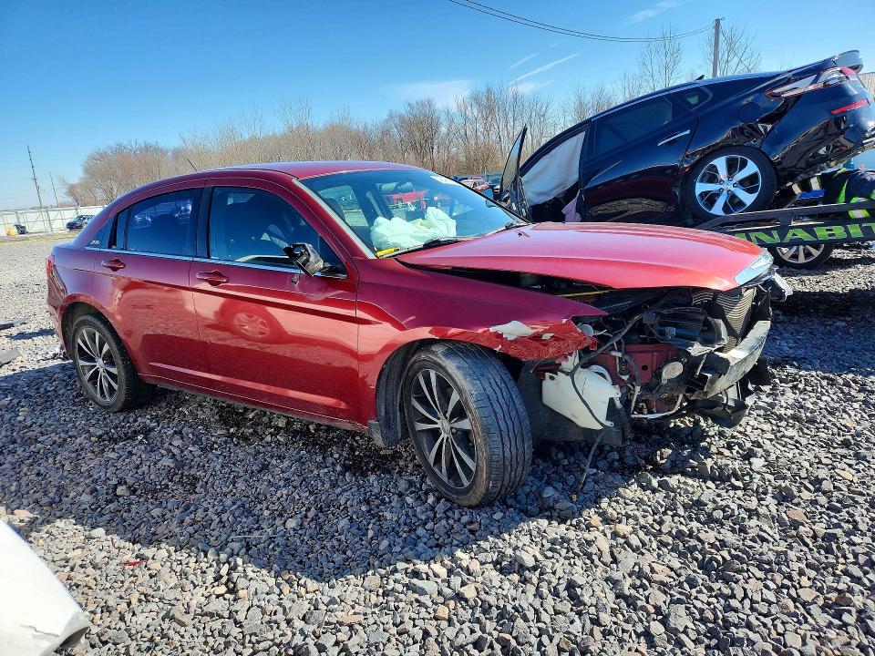 46481826 :رقم المزاد ، 1C3CCBBG4DN716679 vin ، 2013 Chrysler 200 مزاد بيع