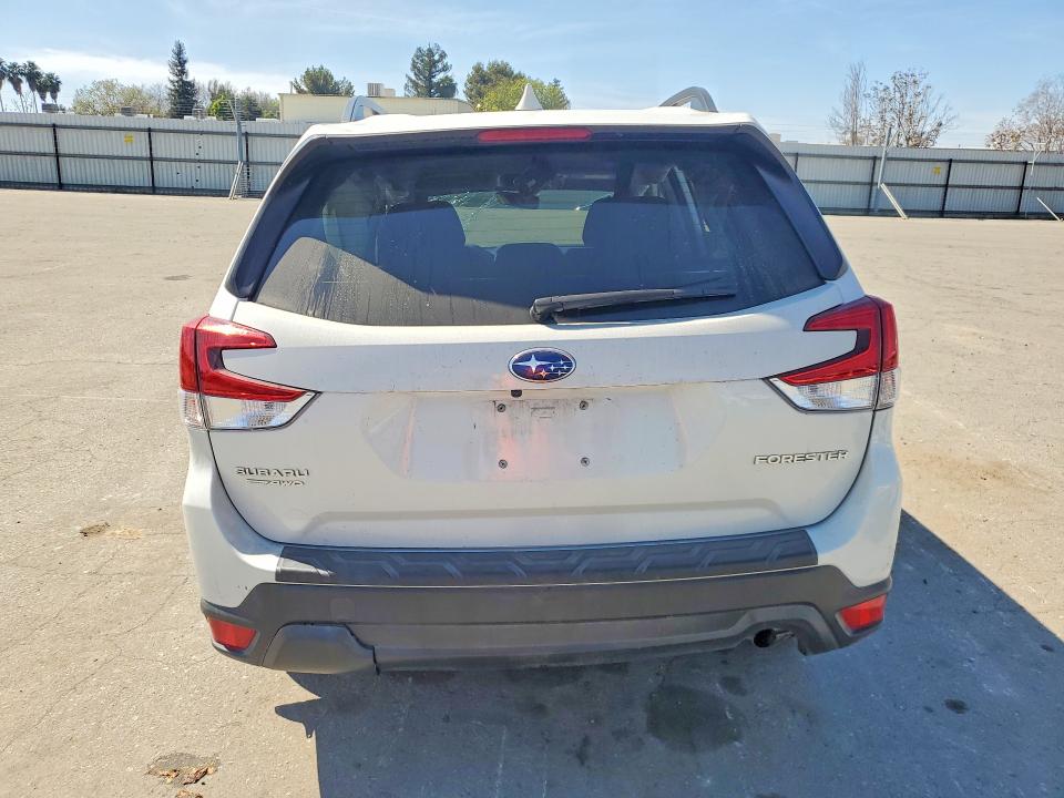 Продаж на аукціоні авто 2019 Subaru Forester, vin: JF2SKAEC1KH594762, номер лоту: 45660026