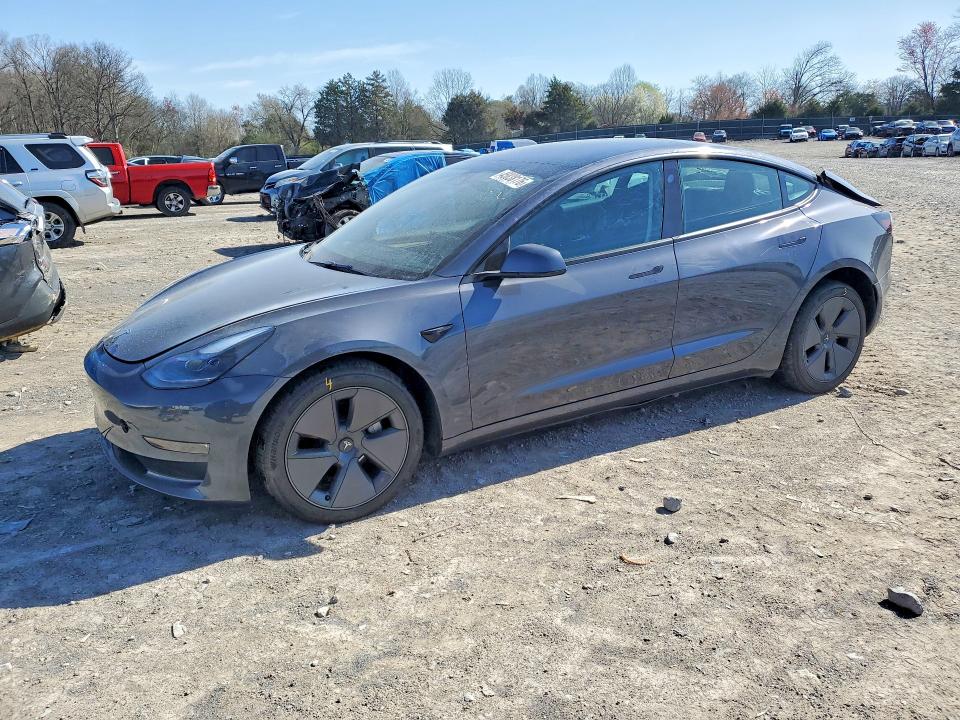 Продажа на аукционе авто 2023 Tesla Model 3, vin: 5YJ3E1EB5PF663039, номер лота: 45838176