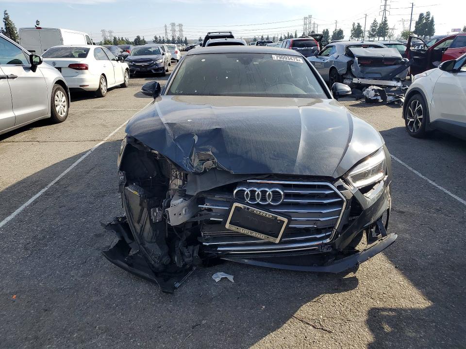 Продажа на аукционе авто 2019 Audi A5, vin: WAUENCF56KA043439, номер лота: 79093475