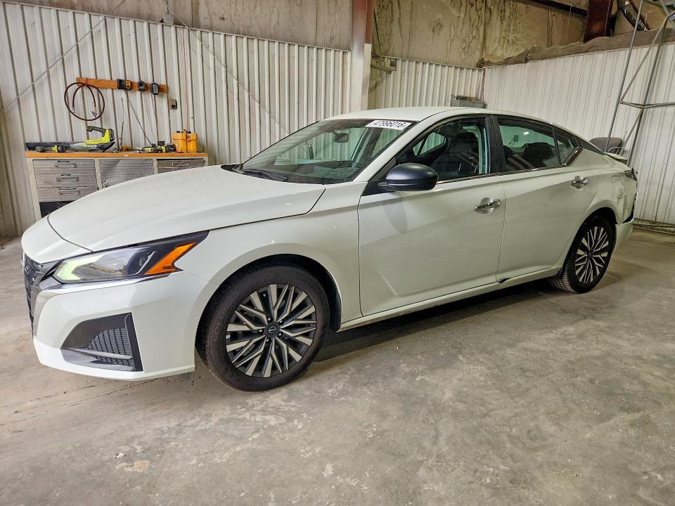 2025 Nissan Altima მანქანა იყიდება აუქციონზე, vin: 1N4BL4DV8SN373909, აუქციონის ნომერი: 47996016