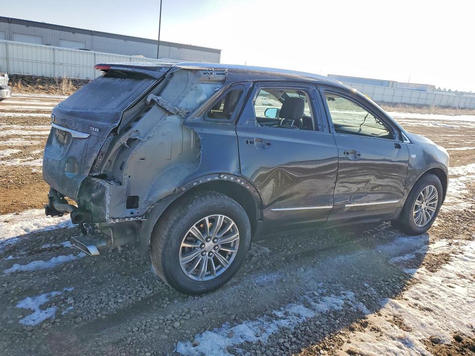 79446145 :رقم المزاد ، 1GYKNDRS5JZ190617 vin ، 2018 Cadillac Xt5 مزاد بيع