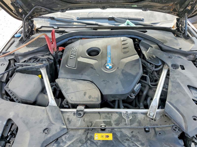 47925986 :رقم المزاد ، WBAJA9C55KB392930 vin ، 2019 Bmw 530e مزاد بيع