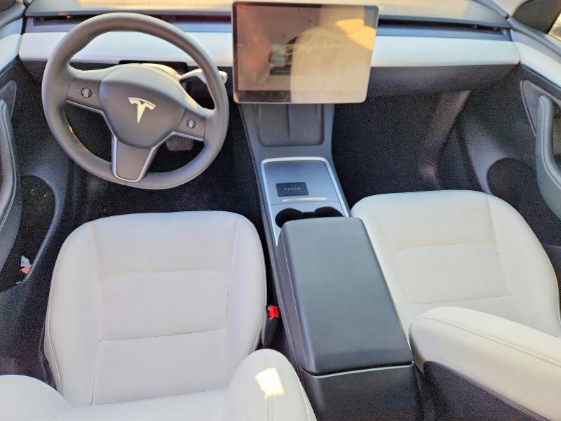 Продажа на аукционе авто 2024 Tesla Model Y, vin: 7SAYGDEE7RF117151, номер лота: 47414926