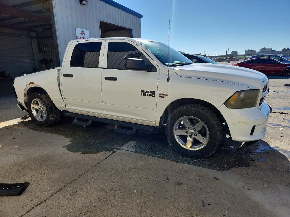 Aukcja sprzedaży 2015 Ram 1500, vin: 1C6RR6KT1FS591600, numer aukcji: 45977886