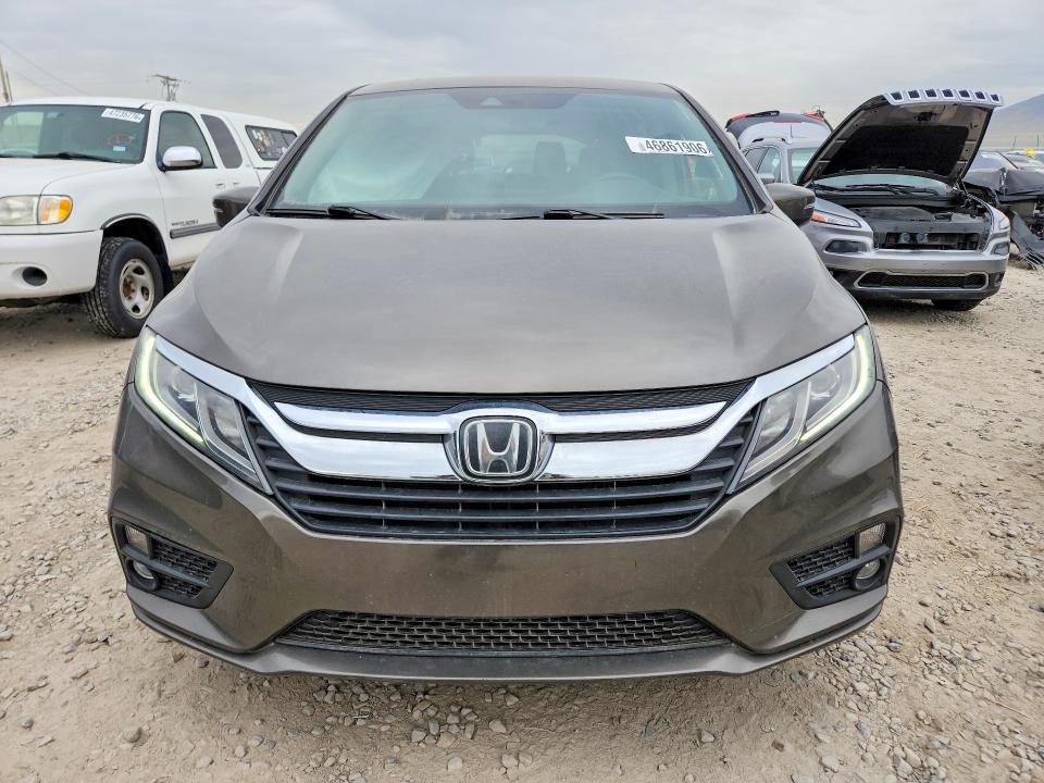 46861906 :رقم المزاد ، 5FNRL6H70KB099247 vin ، 2019 Honda Odyssey مزاد بيع