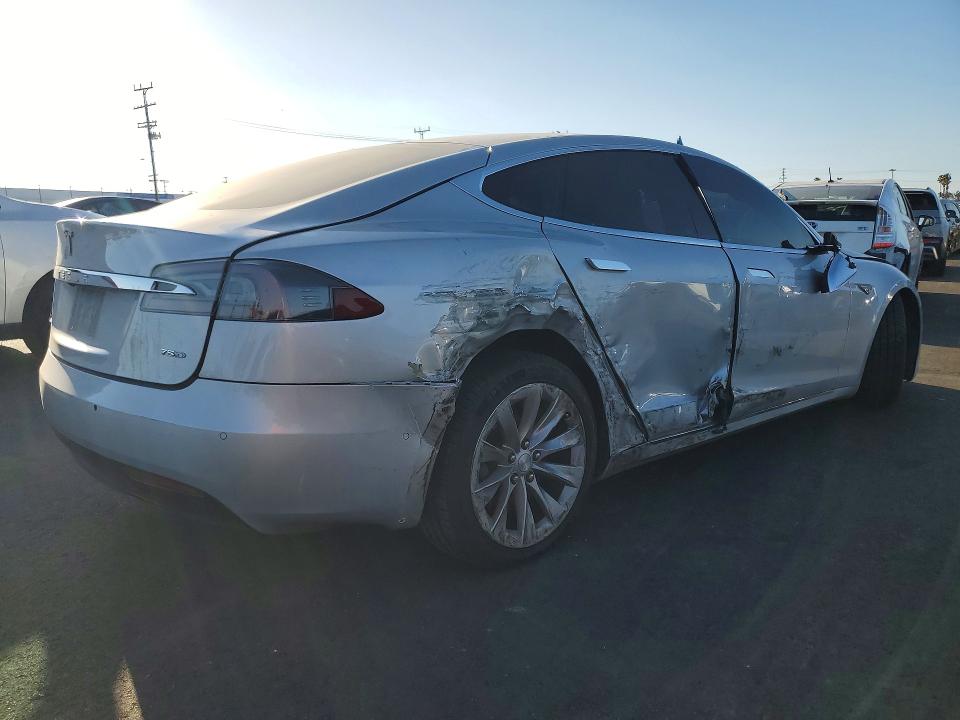 Продаж на аукціоні авто 2016 Tesla Model S, vin: 5YJSA1E27GF141696, номер лоту: 41618936