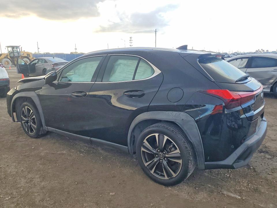 Продажа на аукционе авто 2019 Lexus Ux 200, vin: JTHY3JBH0K2019432, номер лота: 47527446