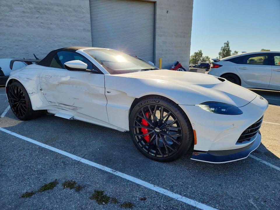 Продаж на аукціоні авто 2023 Aston Martin Vantage, vin: SCFSMGBV1PGP08114, номер лоту: 46199906
