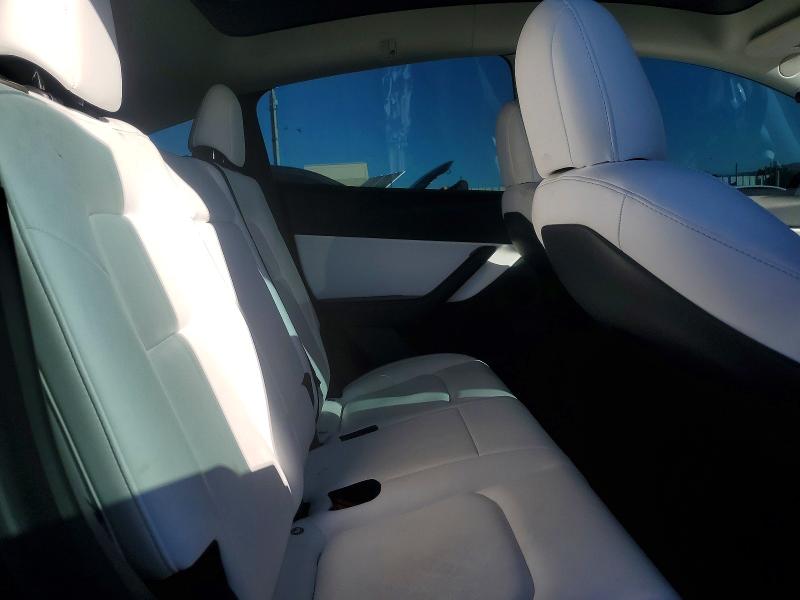 Продаж на аукціоні авто 2022 Tesla Model Y, vin: 7SAYGDEE1NF319624, номер лоту: 46955836