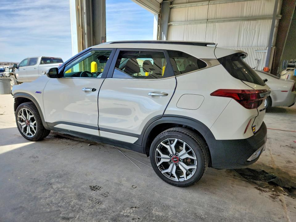 46704076 :رقم المزاد ، KNDETCA26P7358123 vin ، 2023 Kia Seltos مزاد بيع