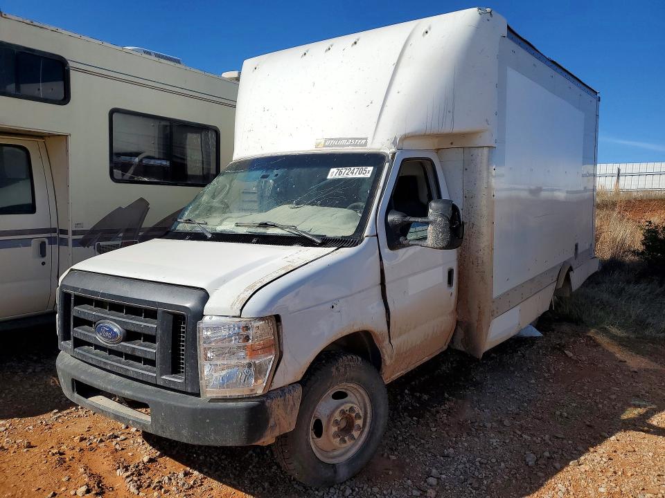 76724705 :رقم المزاد ، 1FDWE3FN1MDC30706 vin ، 2021 Ford E350 مزاد بيع