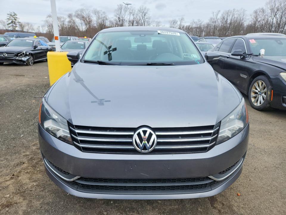 46297526 :رقم المزاد ، 1VWAT7A36FC059846 vin ، 2015 Volkswagen Passat مزاد بيع