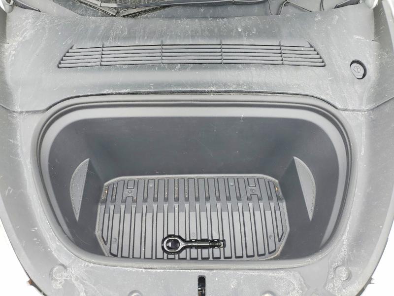 79912135 :رقم المزاد ، 7SAYGDEE9PF597013 vin ، 2023 Tesla Model Y مزاد بيع