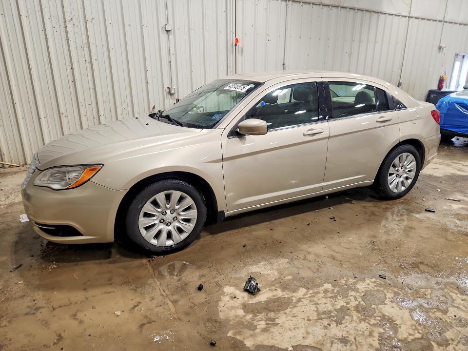 2014 Chrysler 200 მანქანა იყიდება აუქციონზე, vin: 1C3CCBAG4EN103805, აუქციონის ნომერი: 45540576