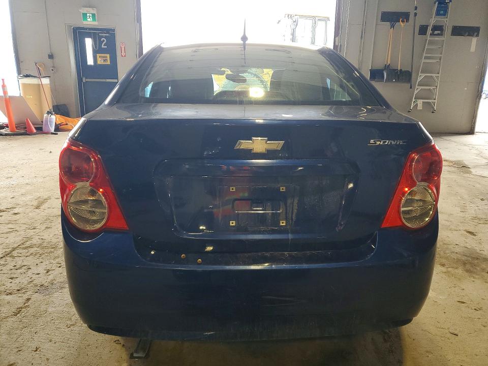 2013 Chevrolet Sonic მანქანა იყიდება აუქციონზე, vin: 1G1JA5EH6D4182999, აუქციონის ნომერი: 45923676