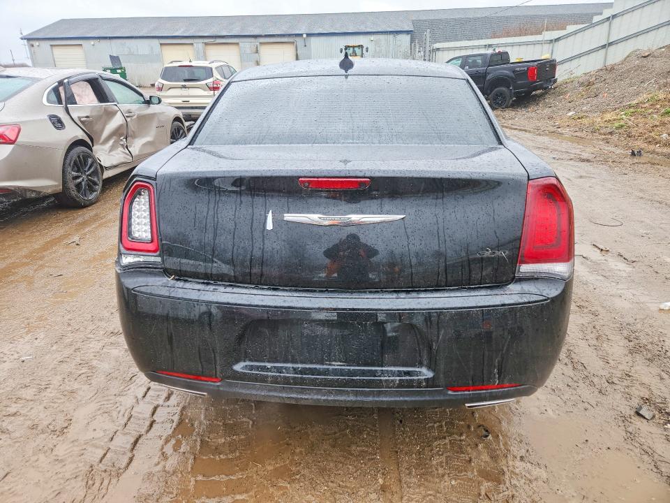 2019 Chrysler 300 მანქანა იყიდება აუქციონზე, vin: 2C3CCAAG5KH648233, აუქციონის ნომერი: 45531946