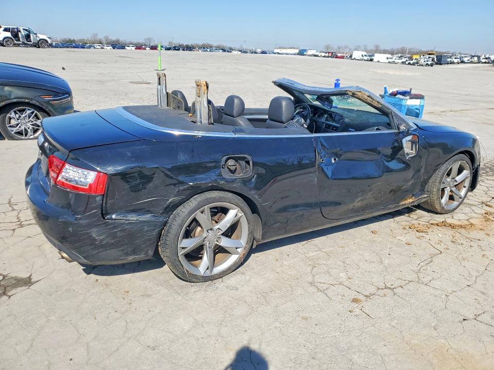 46563106 :رقم المزاد ، WAULFAFHXAN022801 vin ، 2010 Audi A5 مزاد بيع
