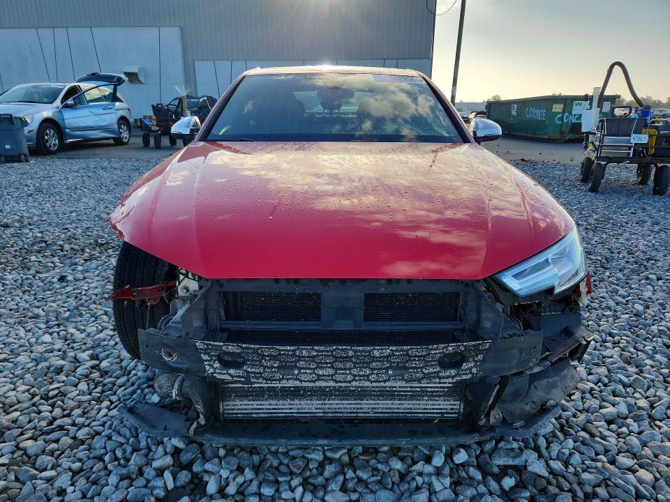 45932956 :رقم المزاد ، WAUC4AF49JA001416 vin ، 2018 Audi S4 مزاد بيع