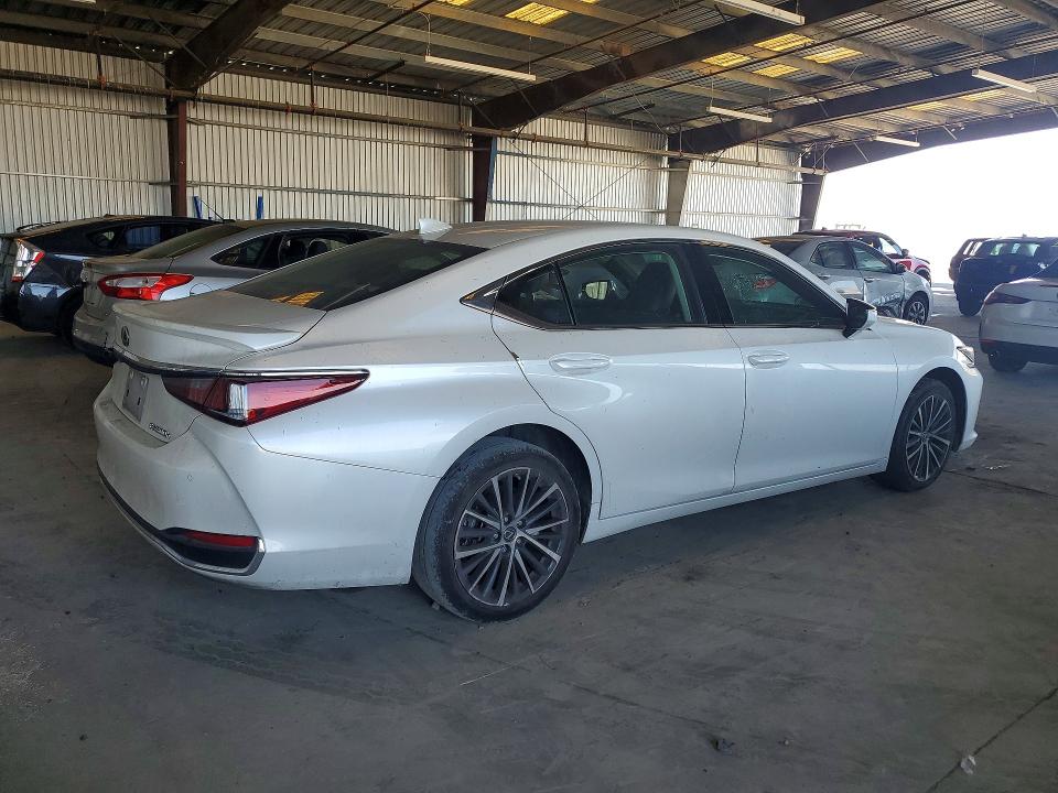 46956576 :رقم المزاد ، 58ADA1C12SU064596 vin ، 2025 Lexus Es 300h مزاد بيع