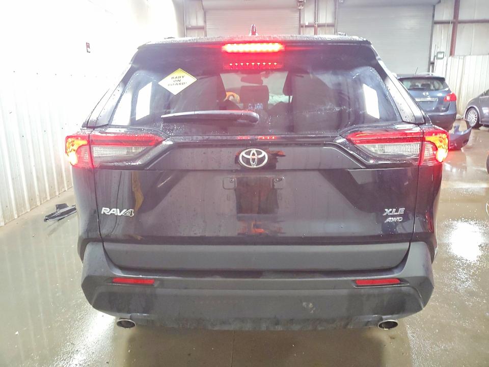 47908256 :رقم المزاد ، 2T3P1RFV3NC288314 vin ، 2022 Toyota Rav4 مزاد بيع